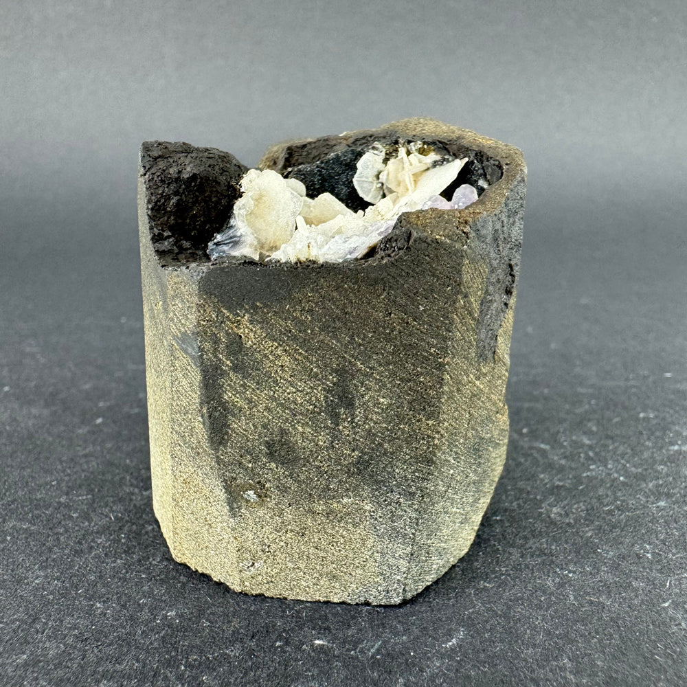 Amethyst with Baryte