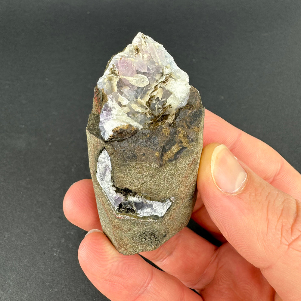 Amethyst with Baryte