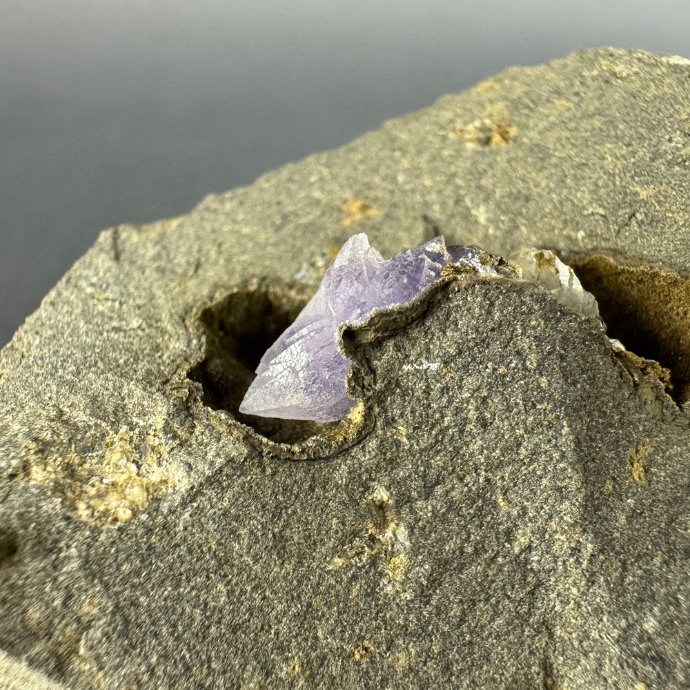 Amethyst with Baryte
