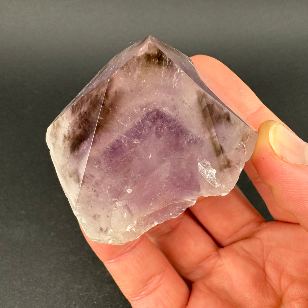 Amethyst point (phantom)