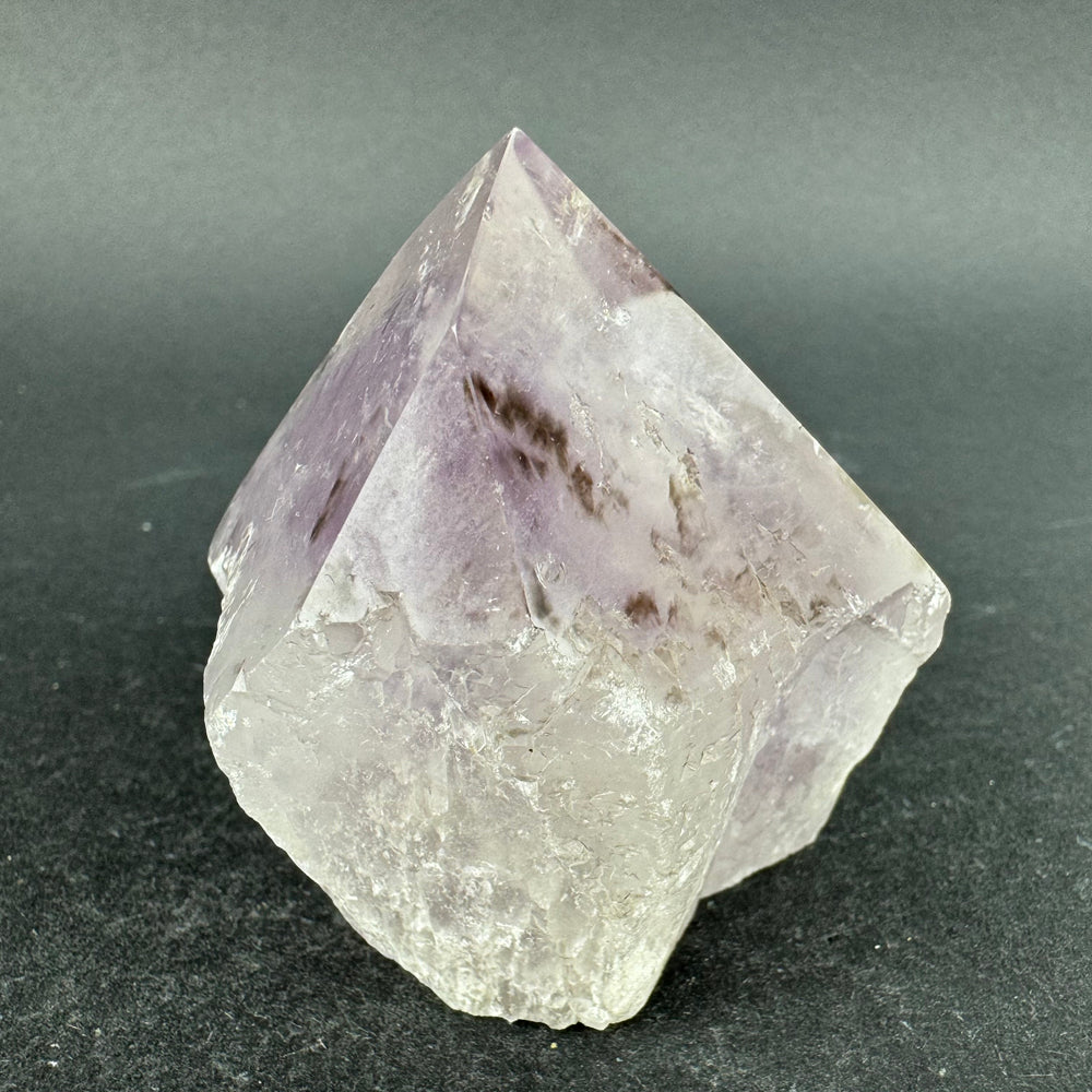 Amethyst point (phantom)