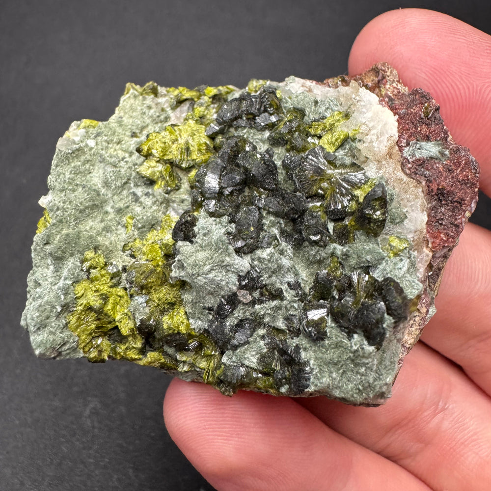 Epidote in Quartz