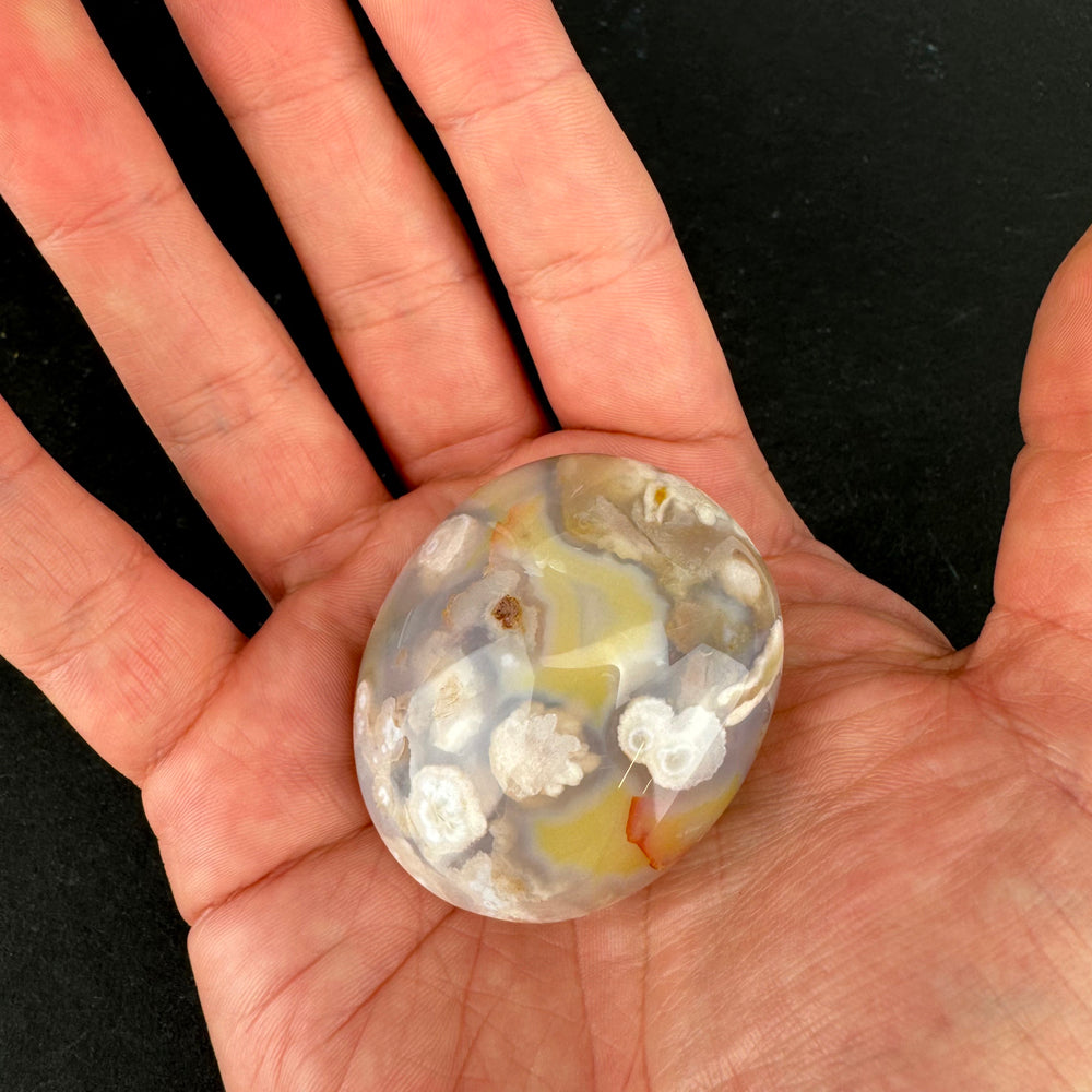 Flower Agate palm stone