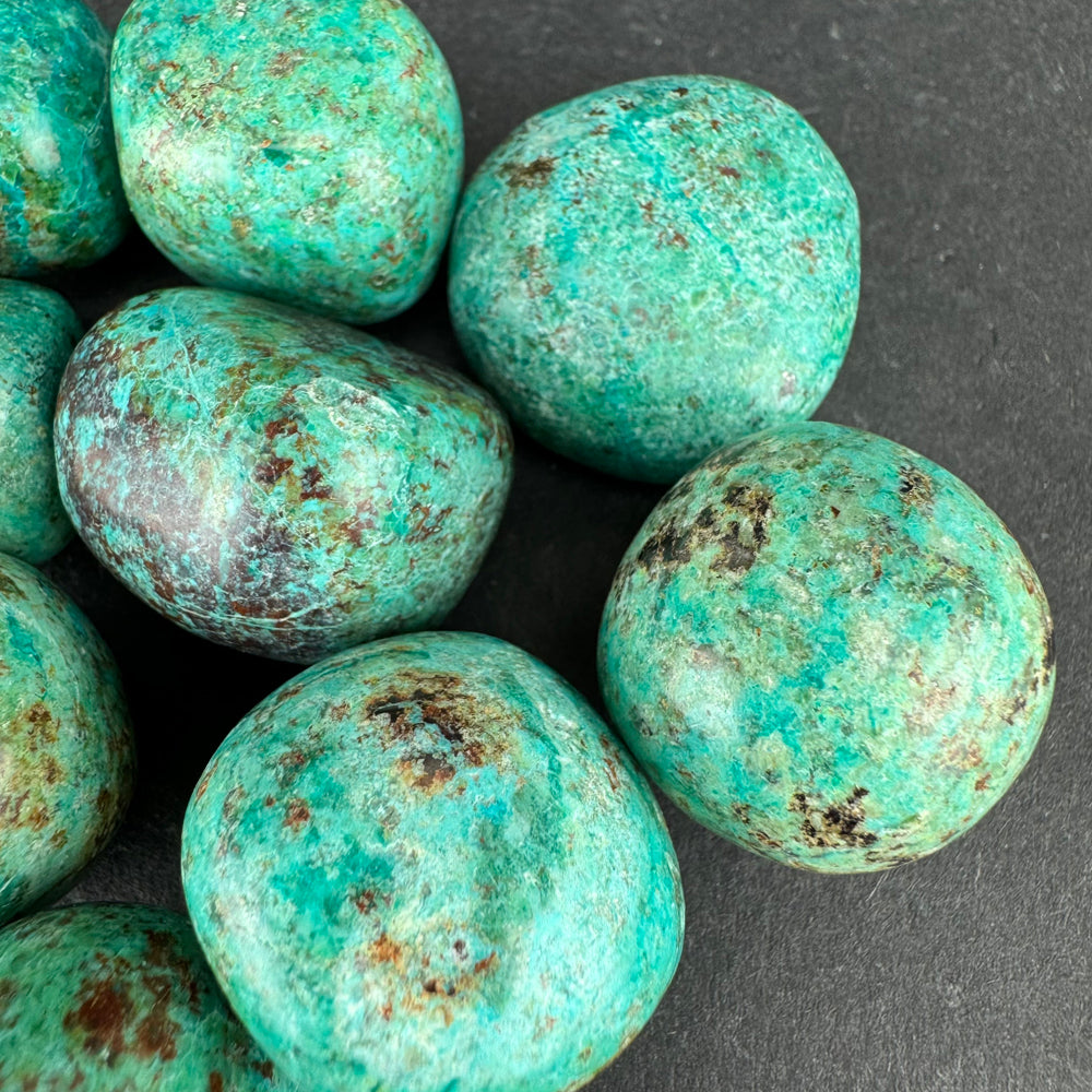 Chrysocolla tumbled stone