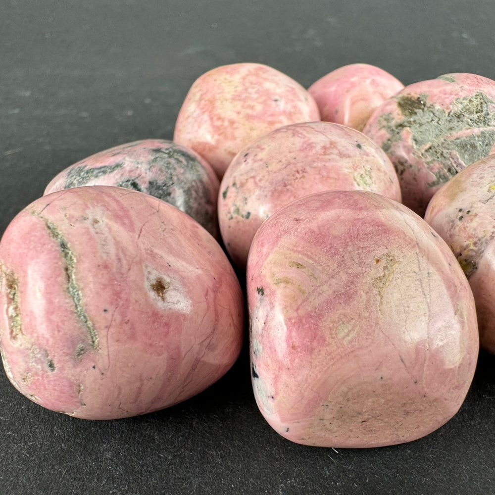 Rhodonite (Peru) tumbled stone