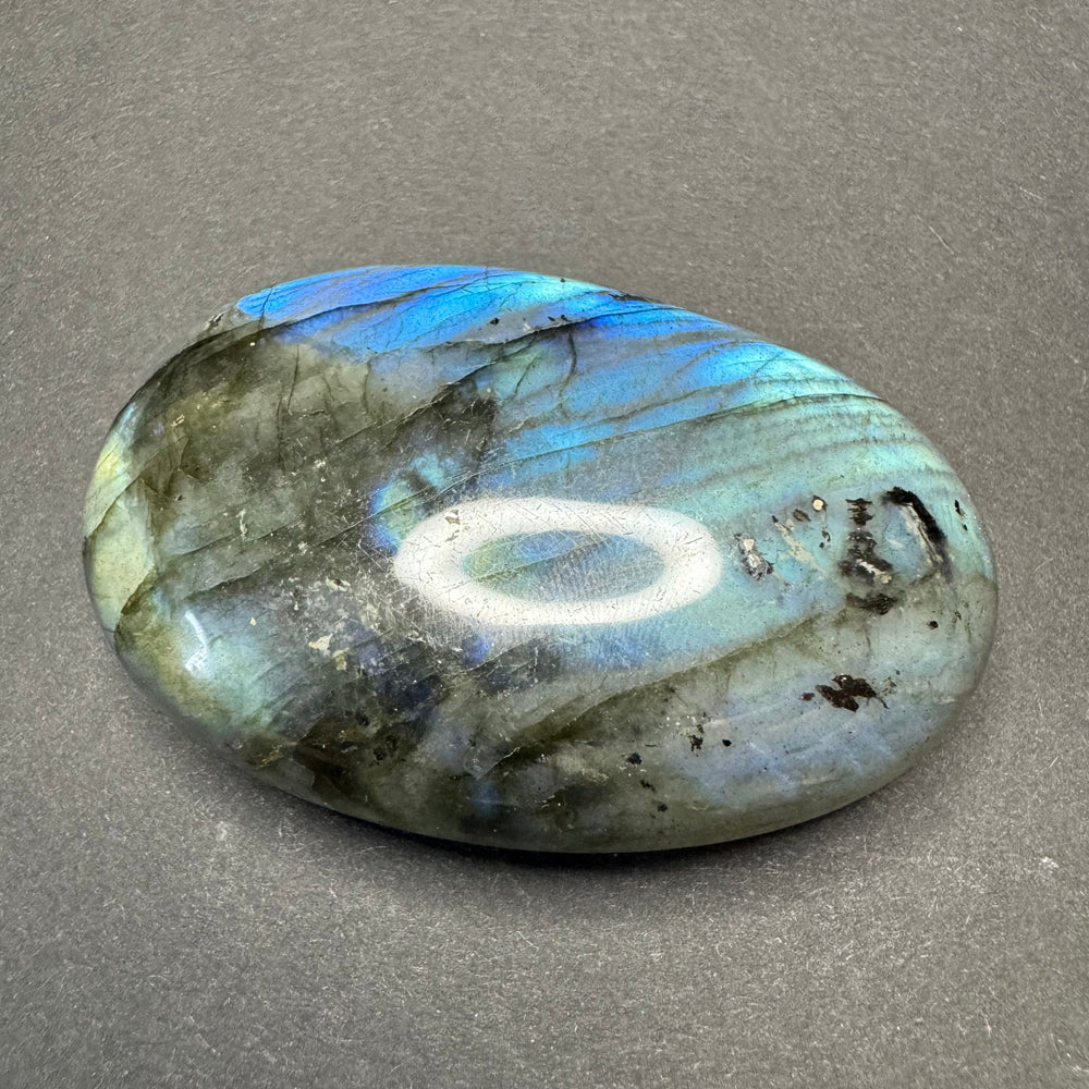 Labradorite palm stone