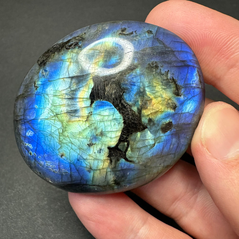 Labradorite palm stone