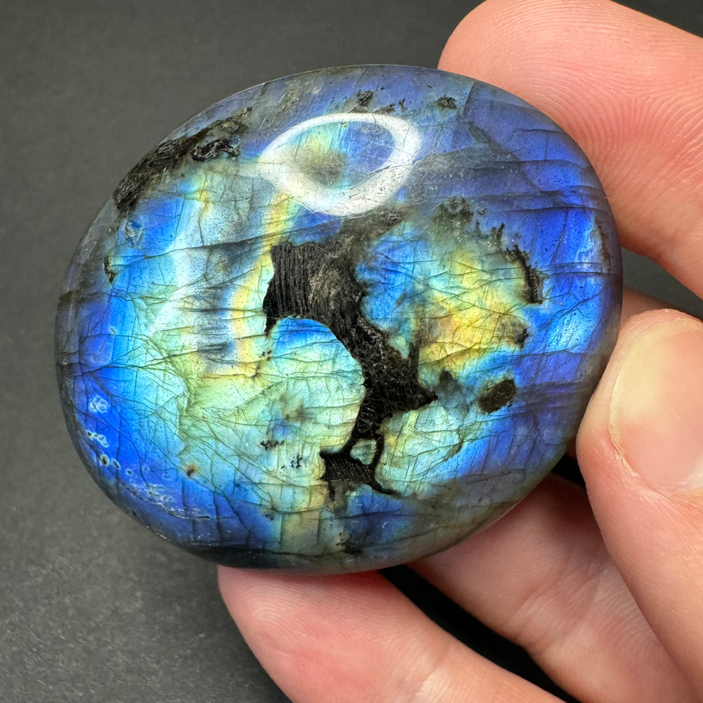 Labradorite palm stone