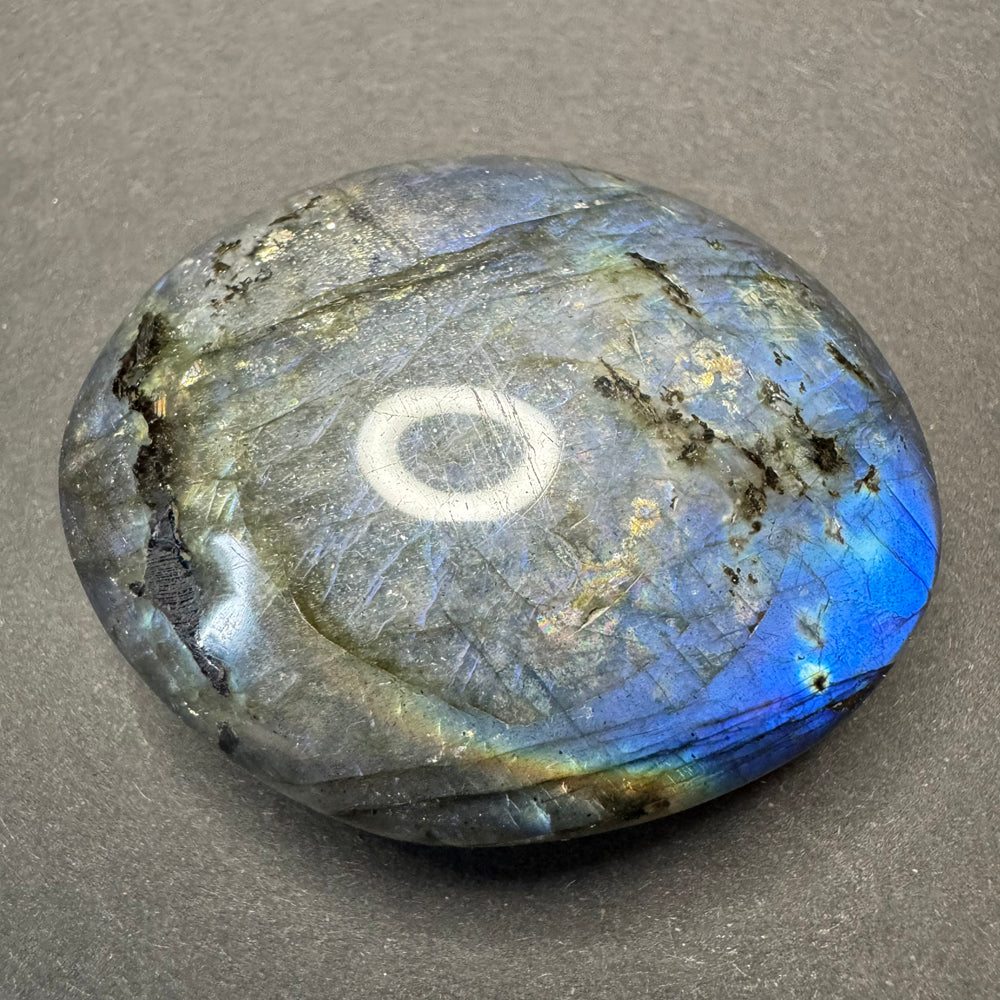 Labradorite palm stone