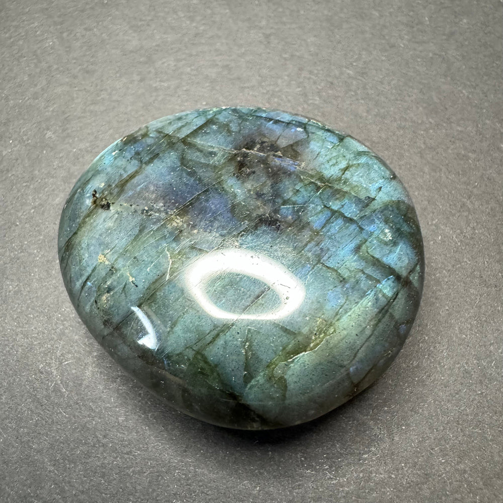 Labradorite palm stone