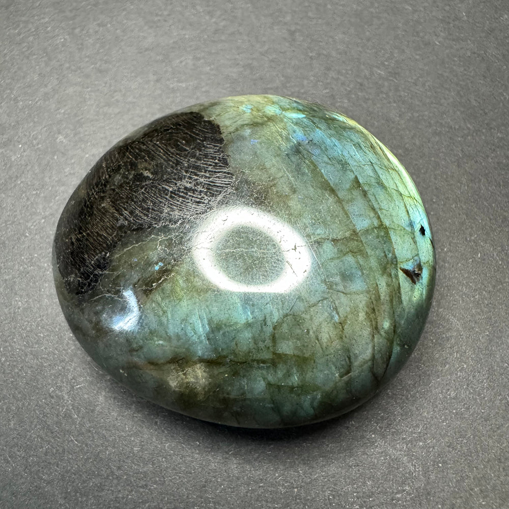 Labradorite palm stone