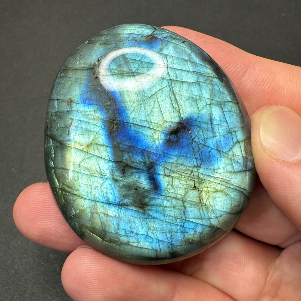 Labradorite palm stone