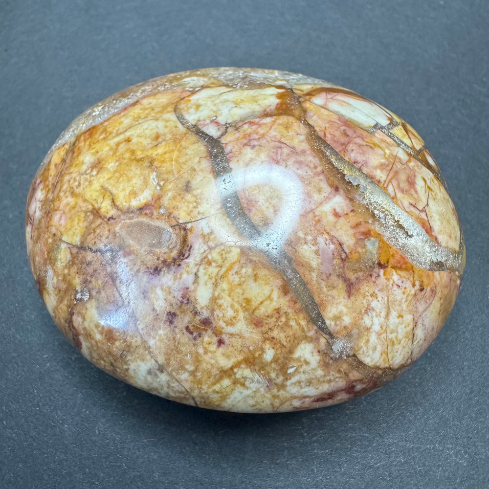 Breccie Jasper palm stone