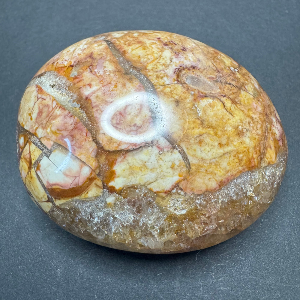 Breccie Jasper palm stone