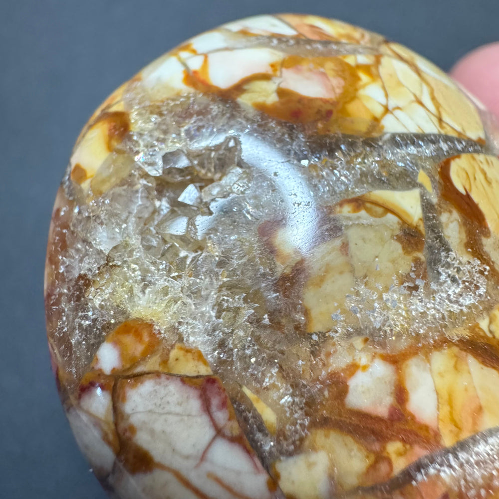 Breccie Jasper palm stone