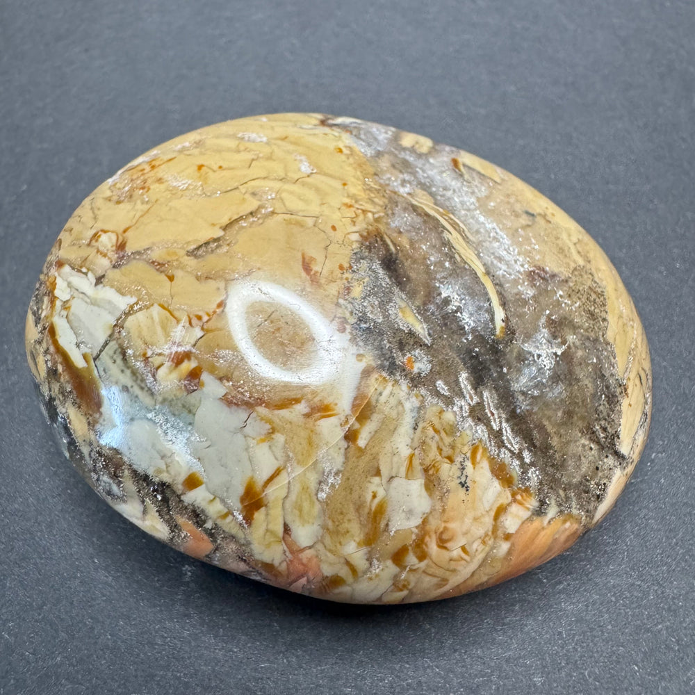 Breccie Jasper palm stone