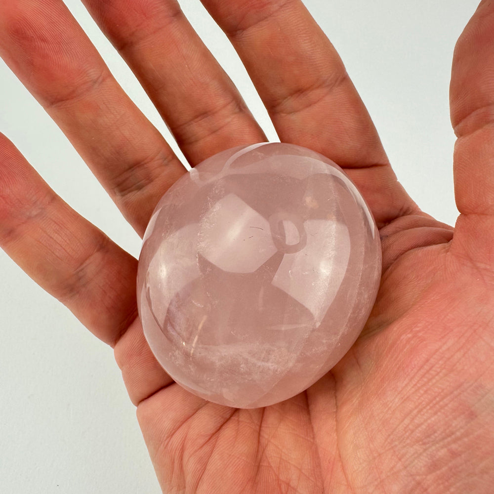 Rozenkwarts handsteen