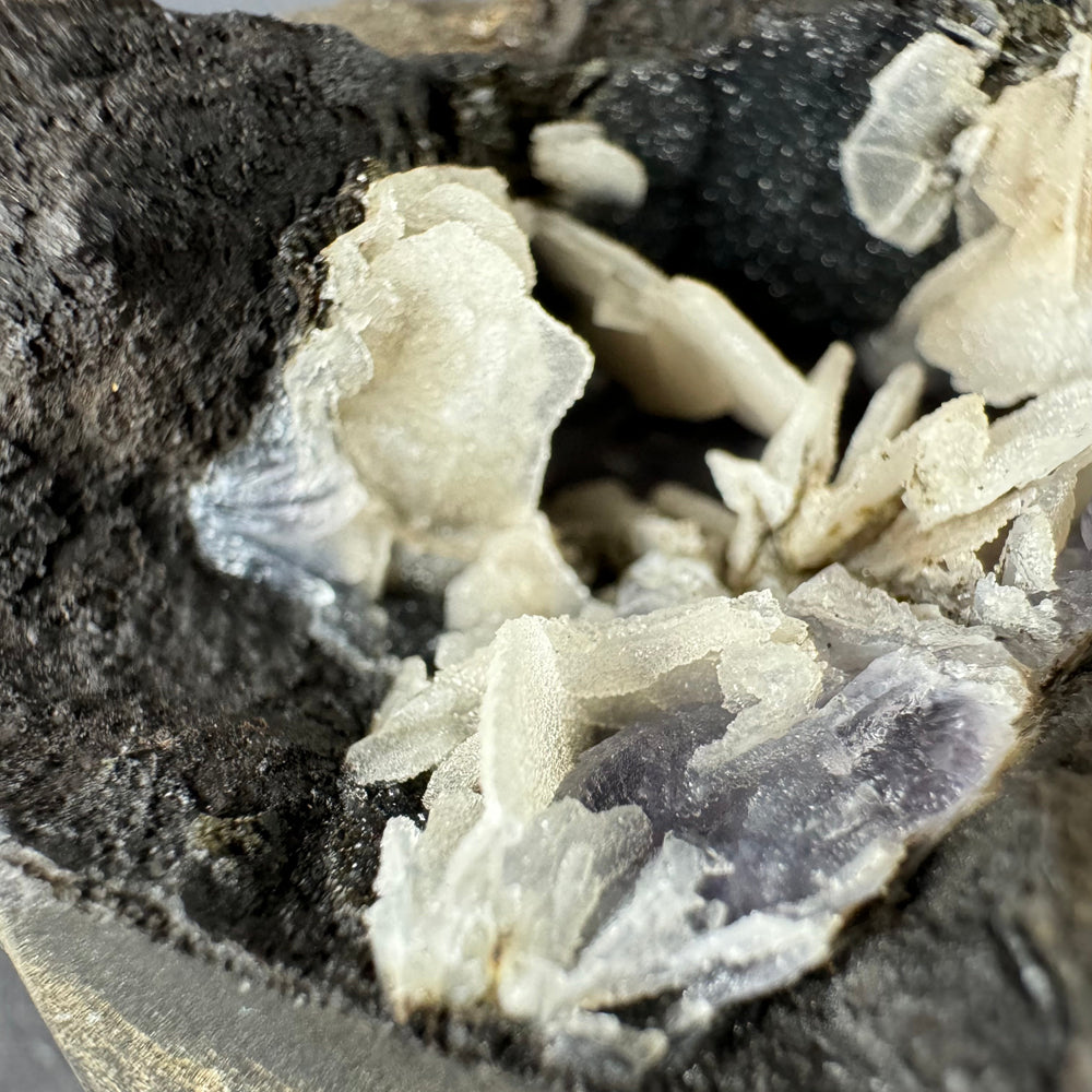Amethyst with Baryte