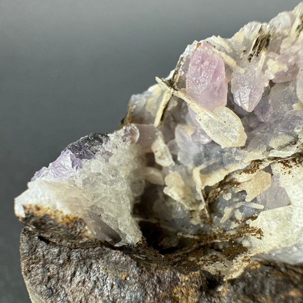 Amethyst with Baryte