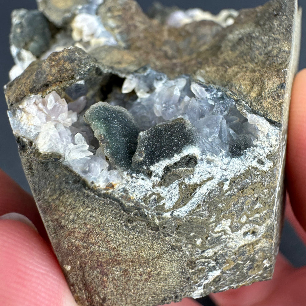 Amethyst with Baryte