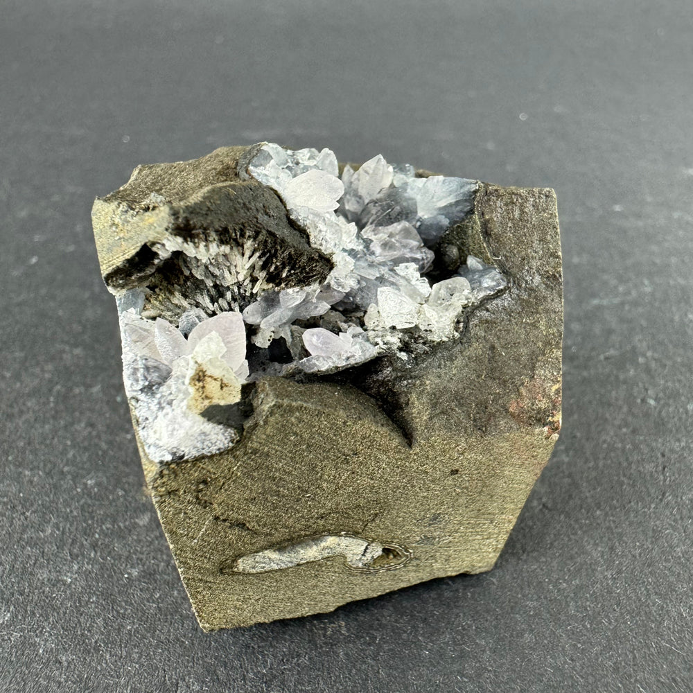 Chalcedony with Calcite