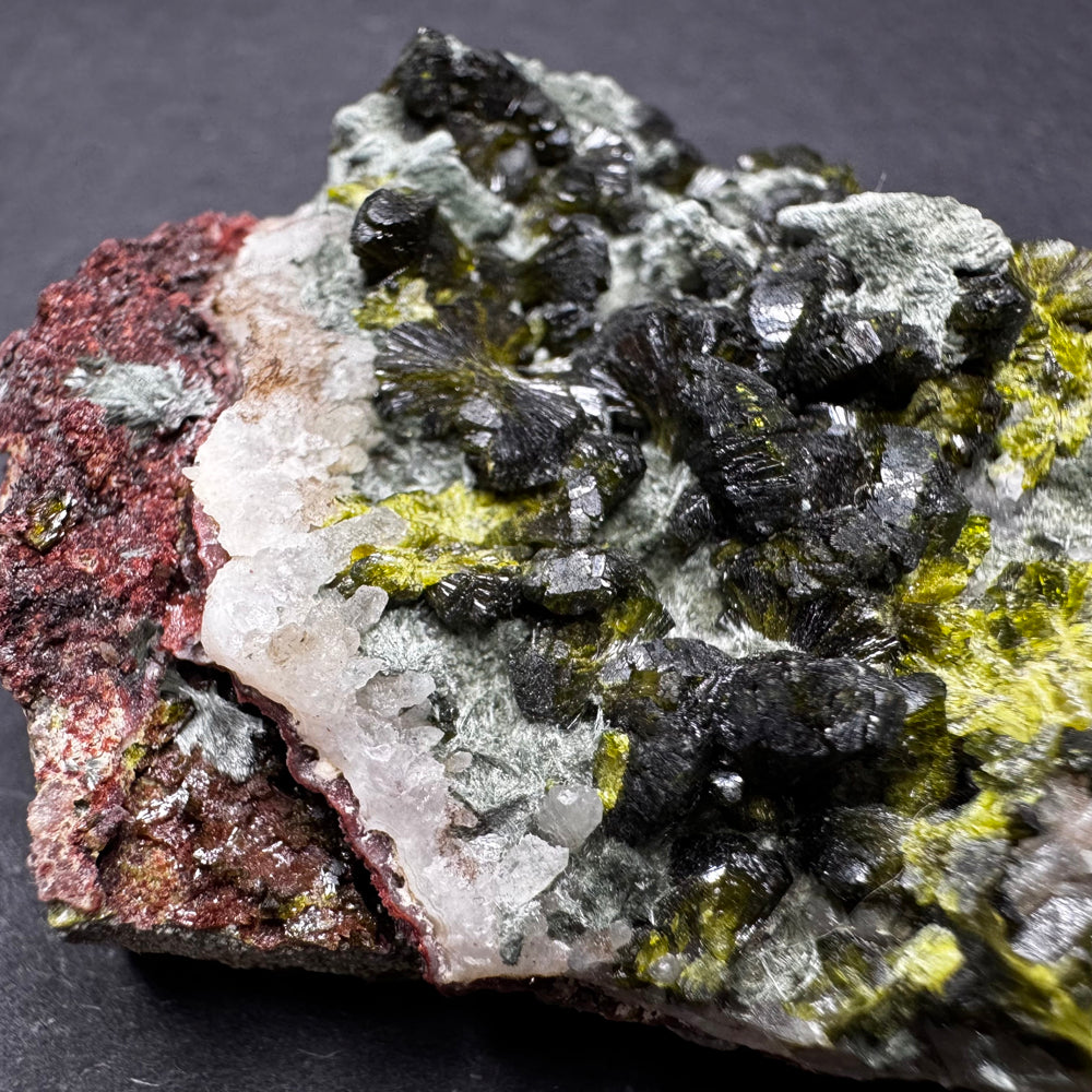 Epidote in Quartz