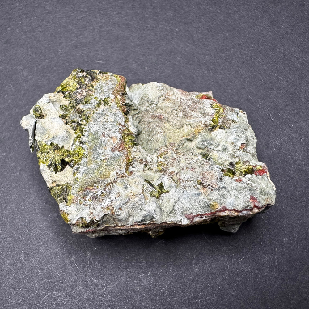 Epidote in Quartz