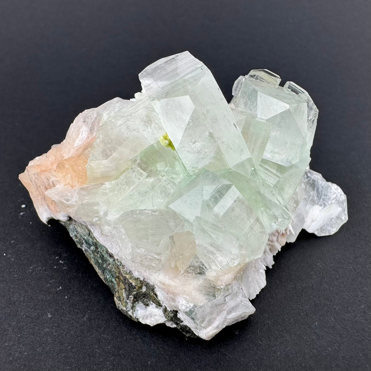 Apophyllite with Stilbite