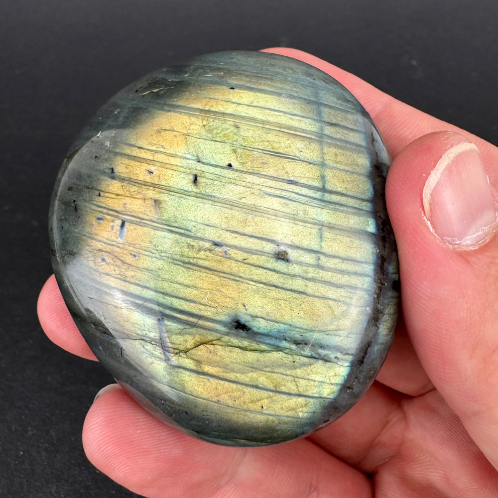 Labradorite palm stone