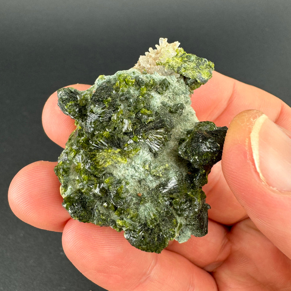 Epidote in Quartz