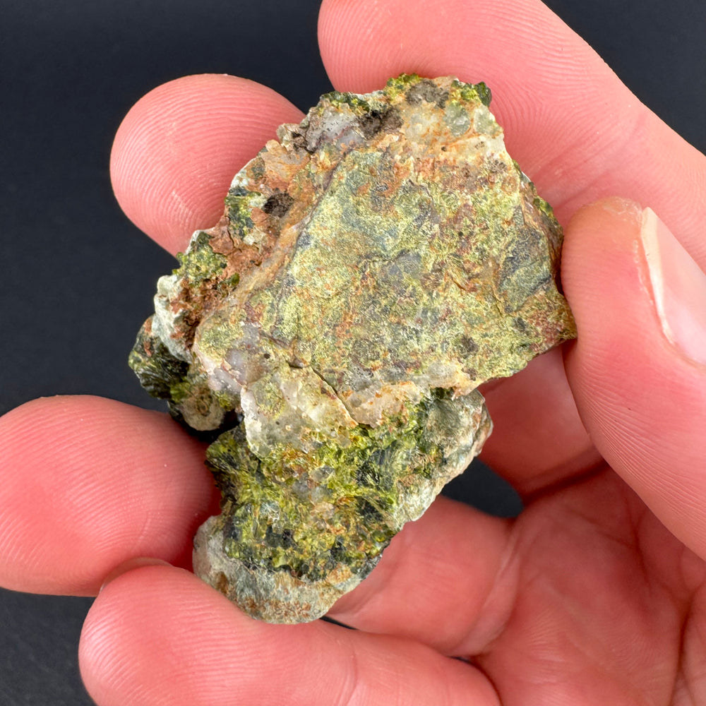 Epidote in Quartz