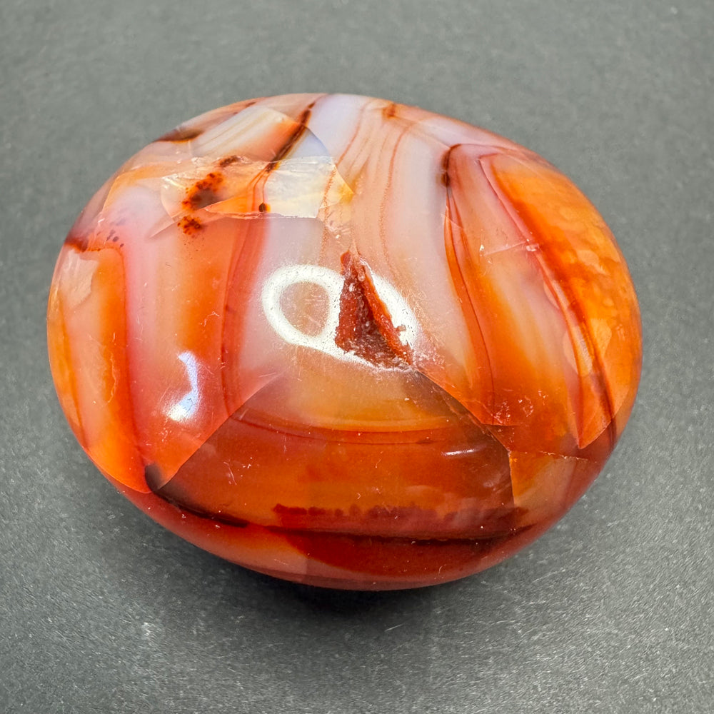 Carnelian palm stone