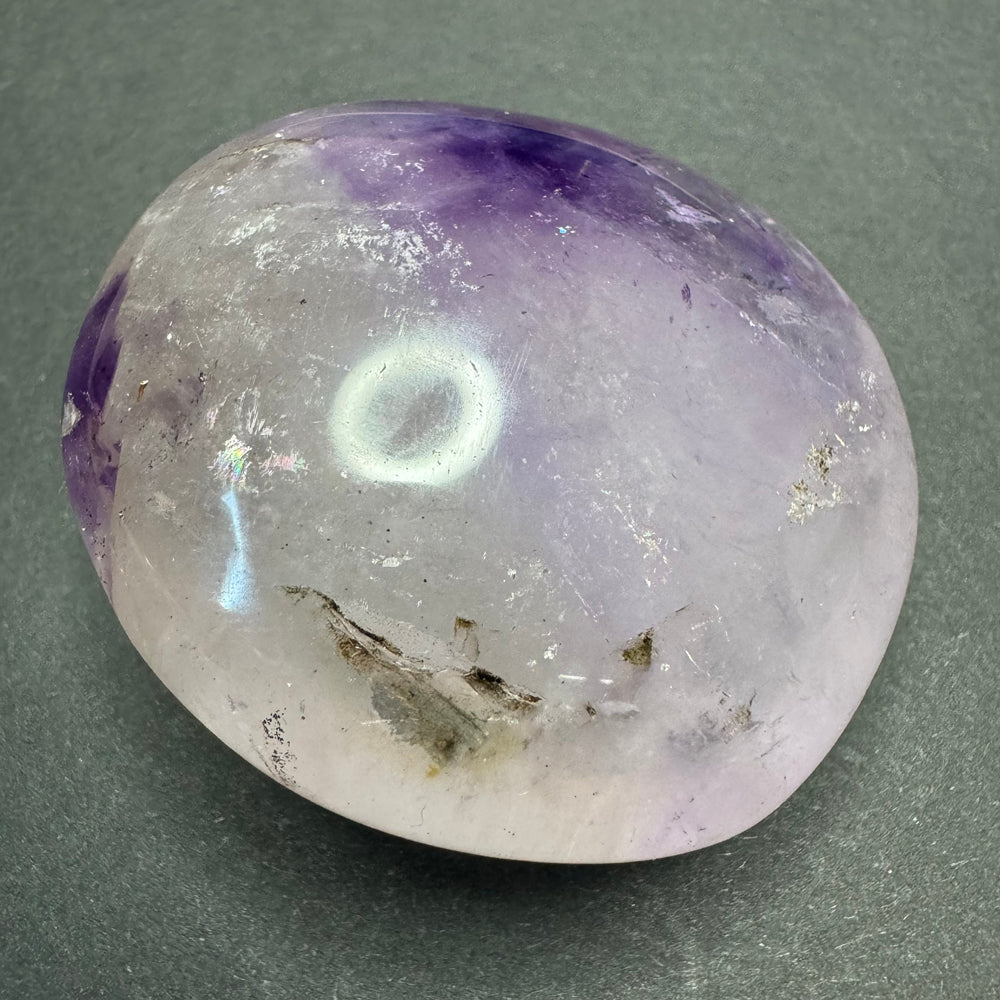 Amethyst palm stone