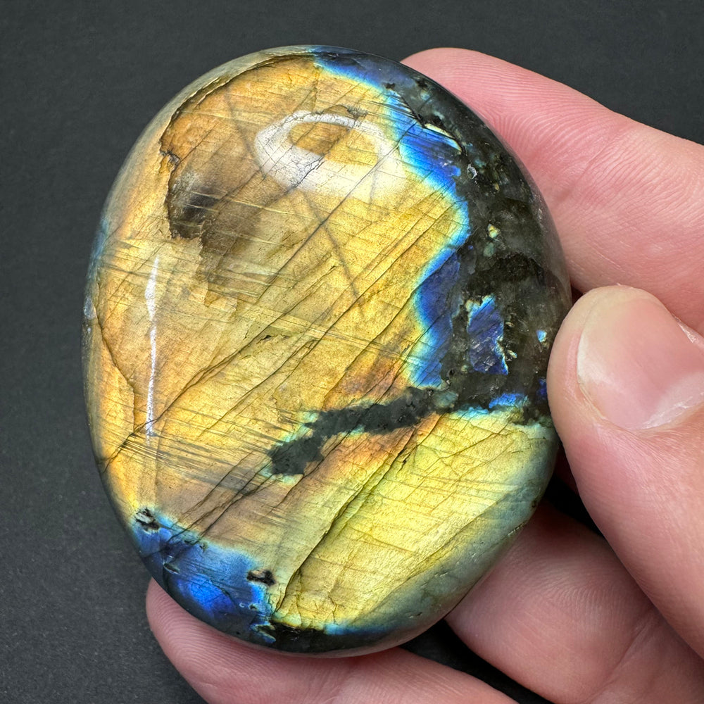 Labradorite palm stone