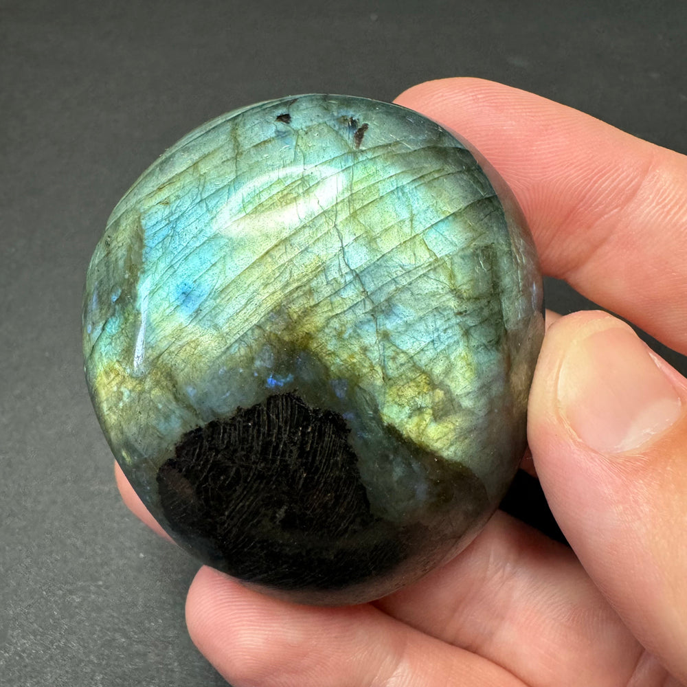 Labradorite palm stone