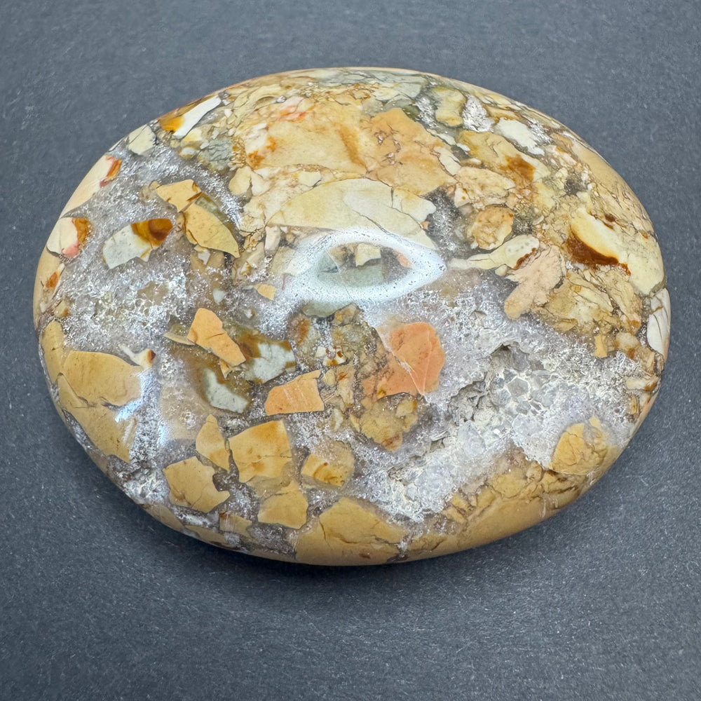 Breccie Jasper palm stone